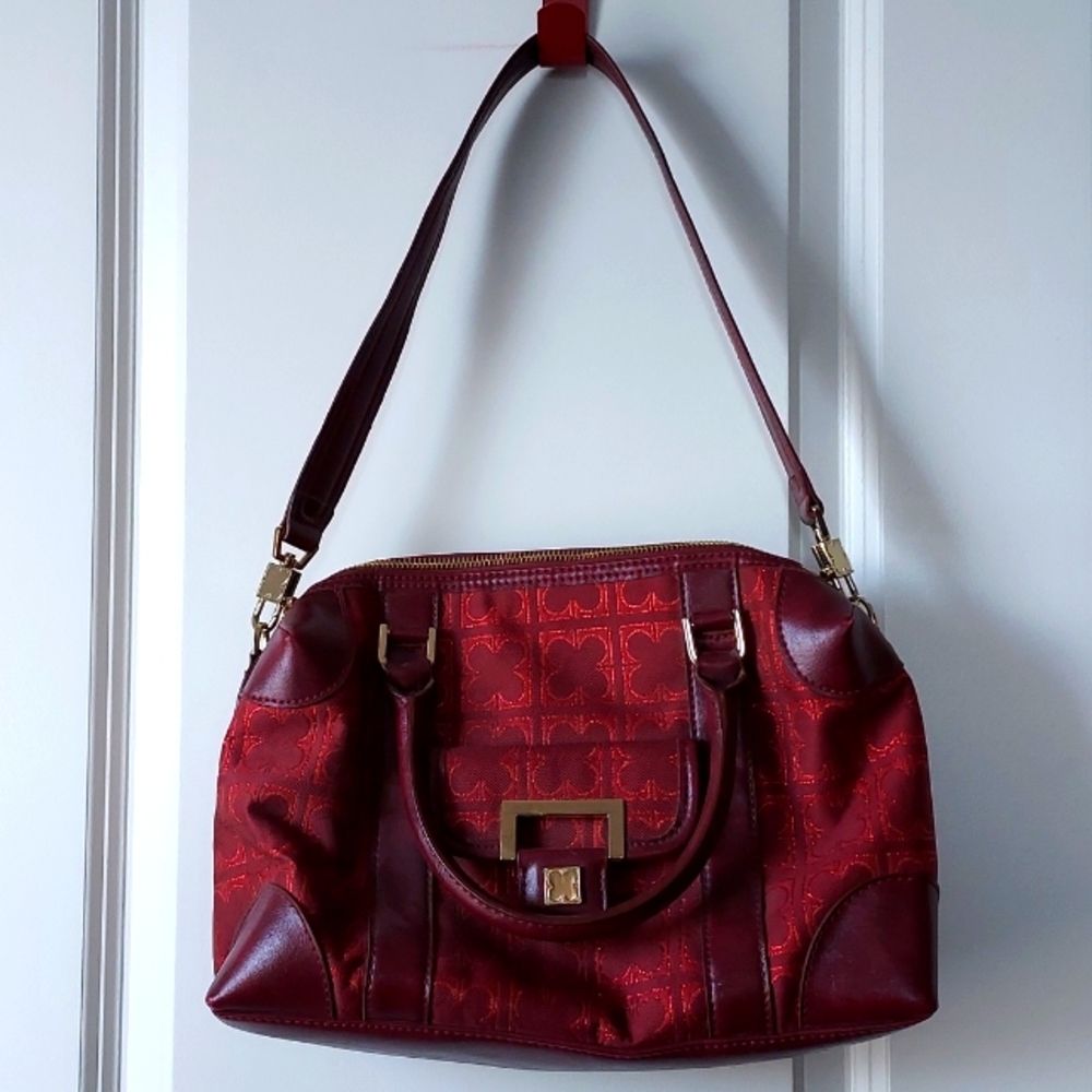 Liz Claiborne purse with wallet over shoulder and handles zipper red